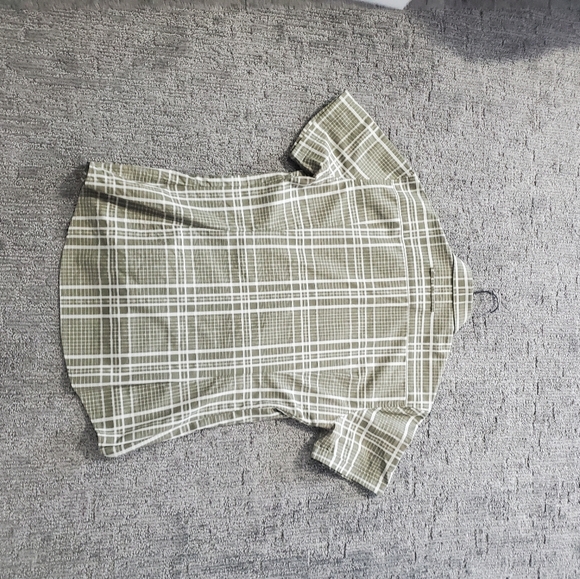 Mexx Button Up - Picture 3 of 3